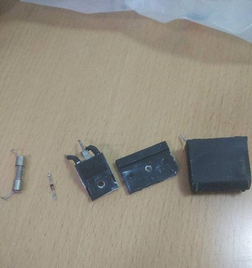 电磁炉跳闸了（解决电磁炉跳闸的方法及预防措施）