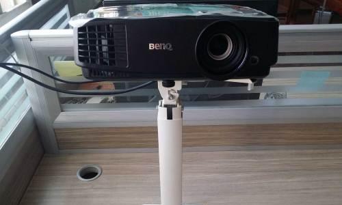 解决投影仪关机问题的有效方法（如何避免投影仪关机引发的故障和损失）