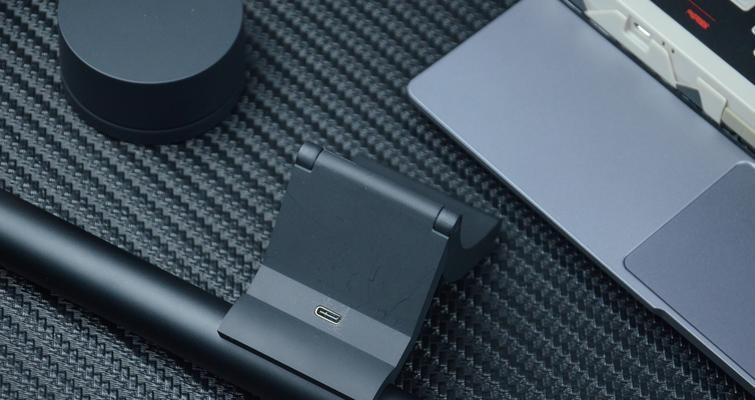 小米显示器塑料异响如何解决？