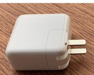 小米ac2100电源适配器接口类型是什么？